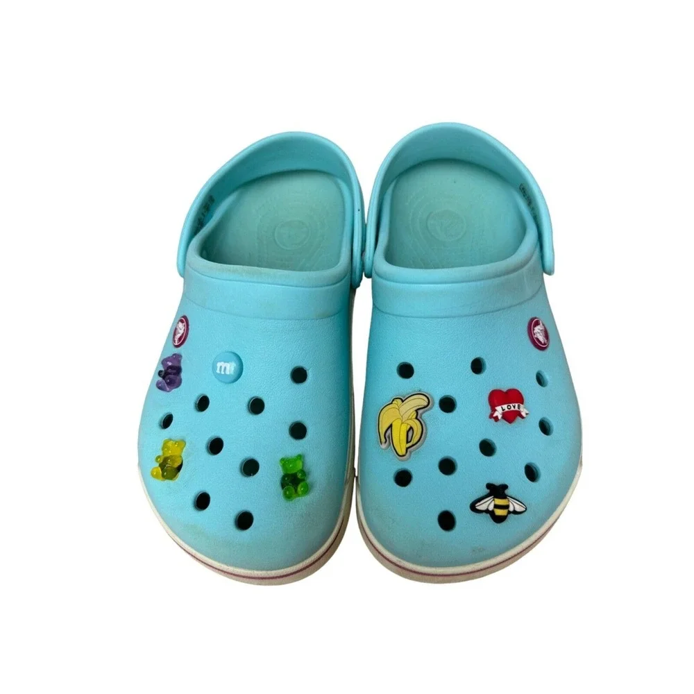 Crocs‎ Light Blue Size 3 w/ Charms